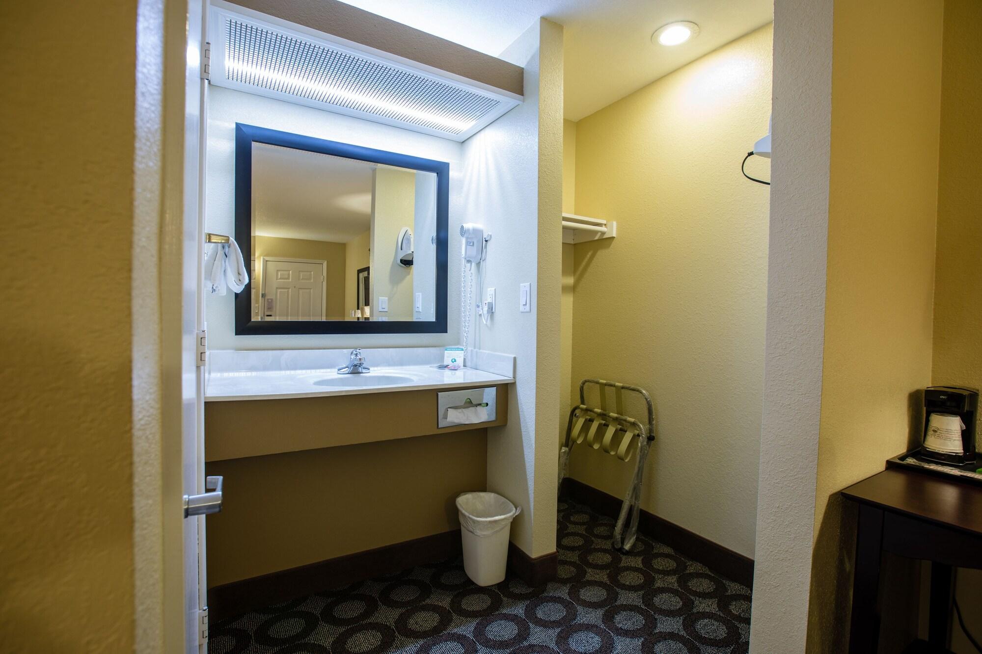 Relax Inn And Suites Kuttawa מראה חיצוני תמונה