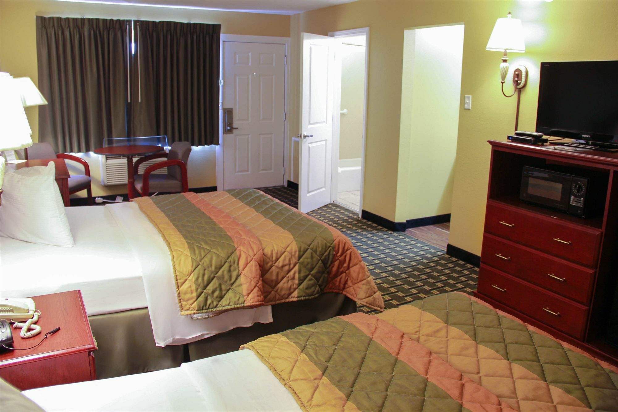 Relax Inn And Suites Kuttawa מראה חיצוני תמונה